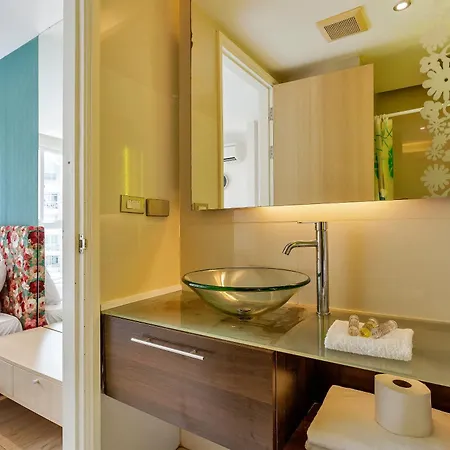 Grande Carribean L Family Stay L Pattaya L Luxury Views & Comfort Room photo