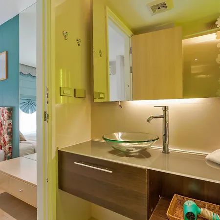Grande Carribean L Family Stay L Pattaya L Luxury Views & Comfort Room photo