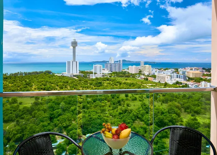 Grande Carribean L Family Stay L Pattaya L Luxury Views & Comfort